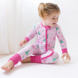 Holly, Jolly, & Pink! Zippy